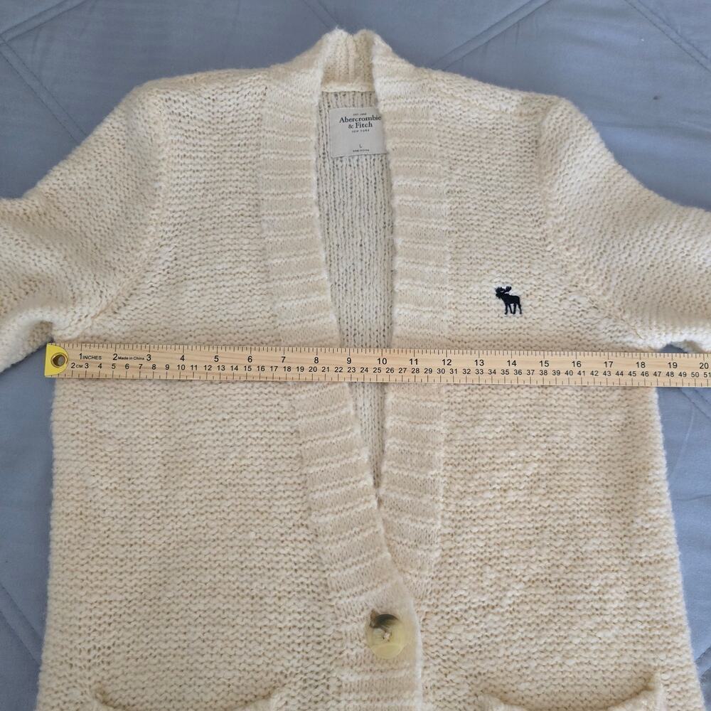 Abercrombie & Fitch Cream Cardigan Sweater L Wool Blend Minimalist Y2K Academia - Picture 6 of 8